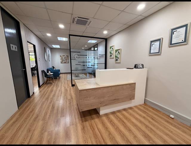 255M² OFFICE TO LET IN LA LUCIA RIDGE